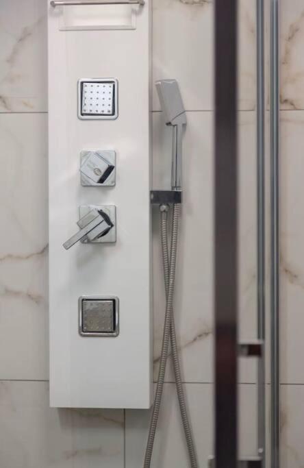 Luxurious Studio Located In The Heart Of Budapeşte Dış mekan fotoğraf